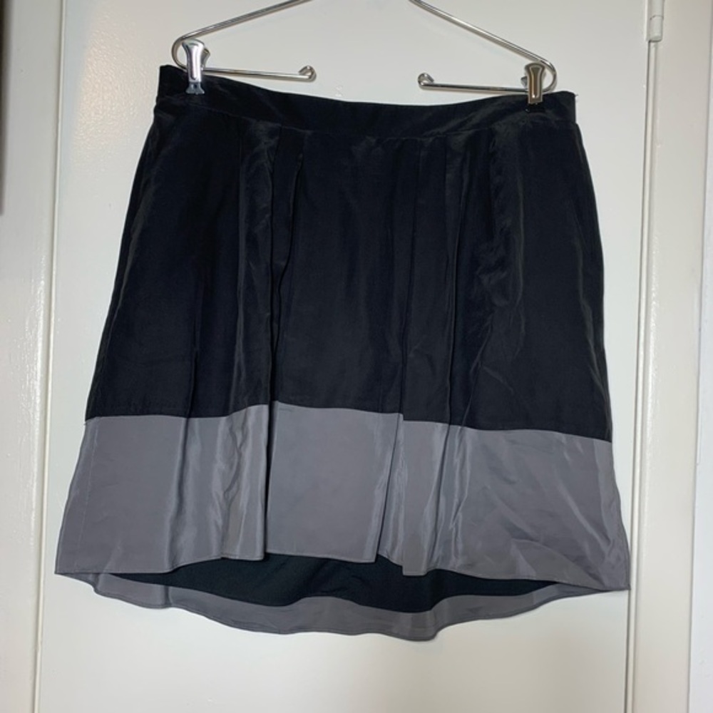 Madewell black and gray mini skirt L